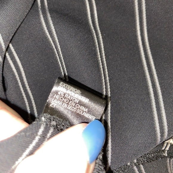 Cremieux size Small EUC White Black Pinstriped Collard Shirt Long Sleeve Dress - Picture 10 of 11